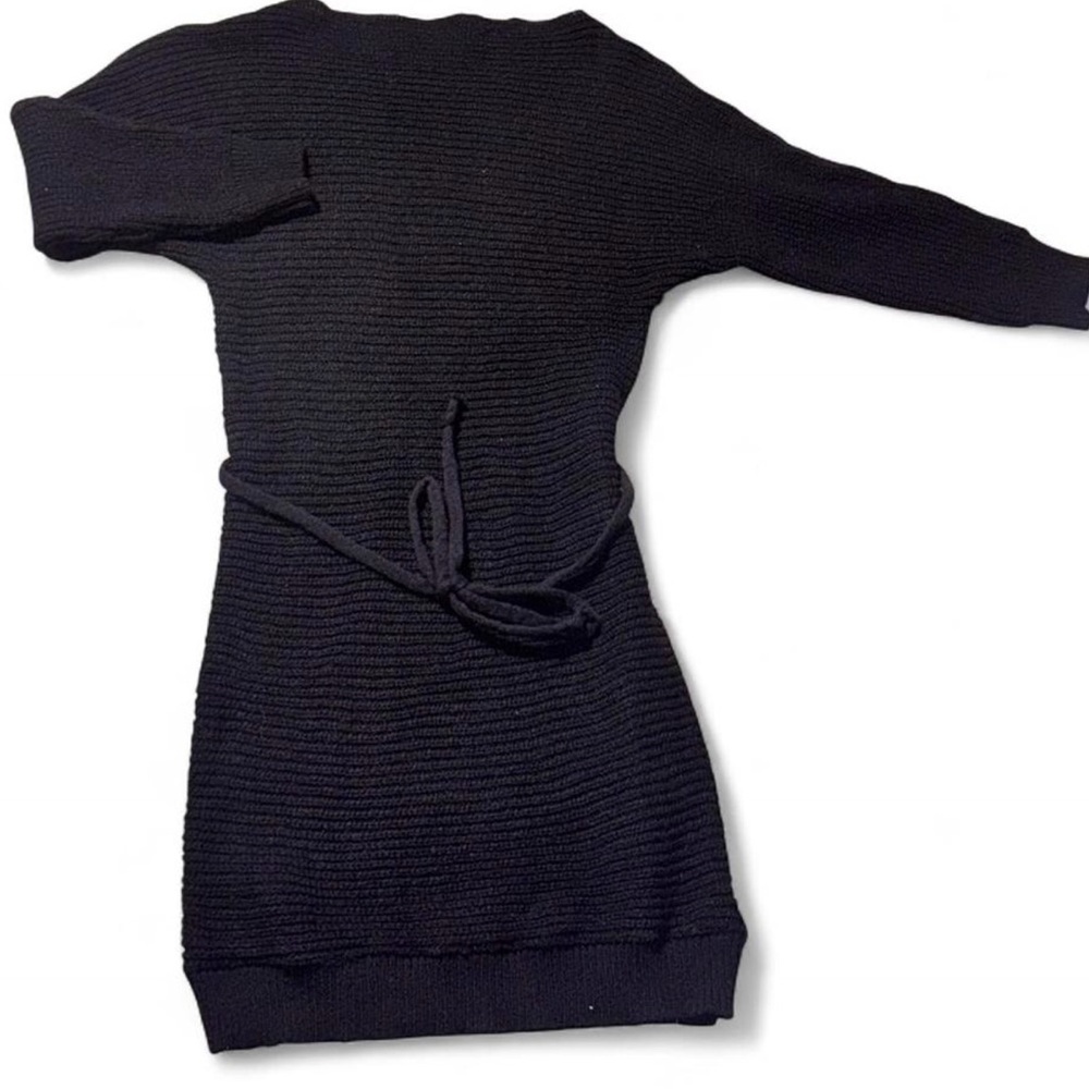Cupshe Black Long Sleeve Knit Dress